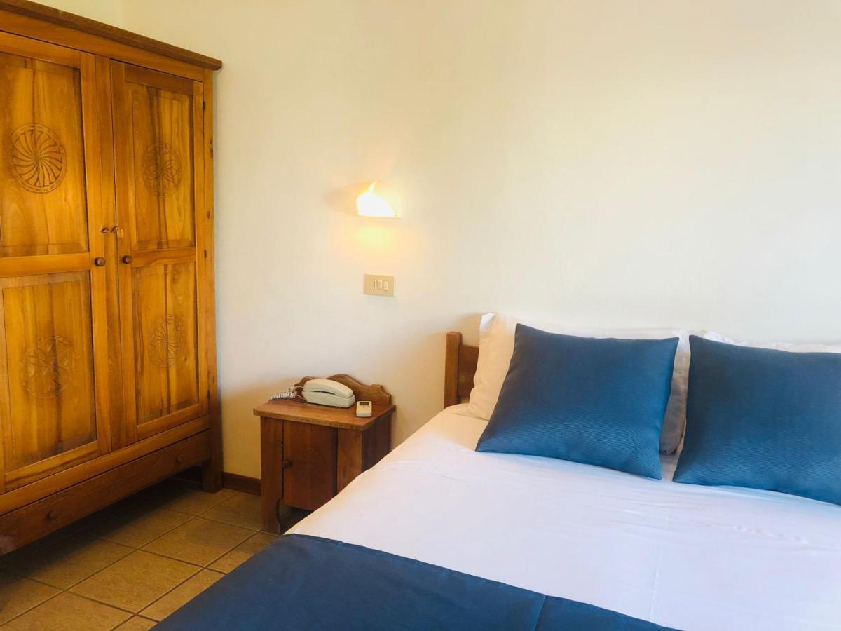 Hotel B&B Des Bains Милано Мартима Екстериор снимка